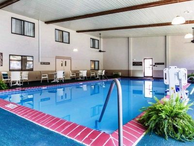 Quality Inn 3*